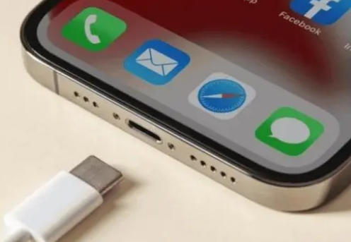 环翠苹果15维修分享iPhone15改USB-C接口后能和安卓用户互借充电器吗